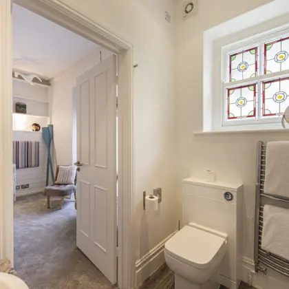 4 BATHROOM IMG 5162 COPY